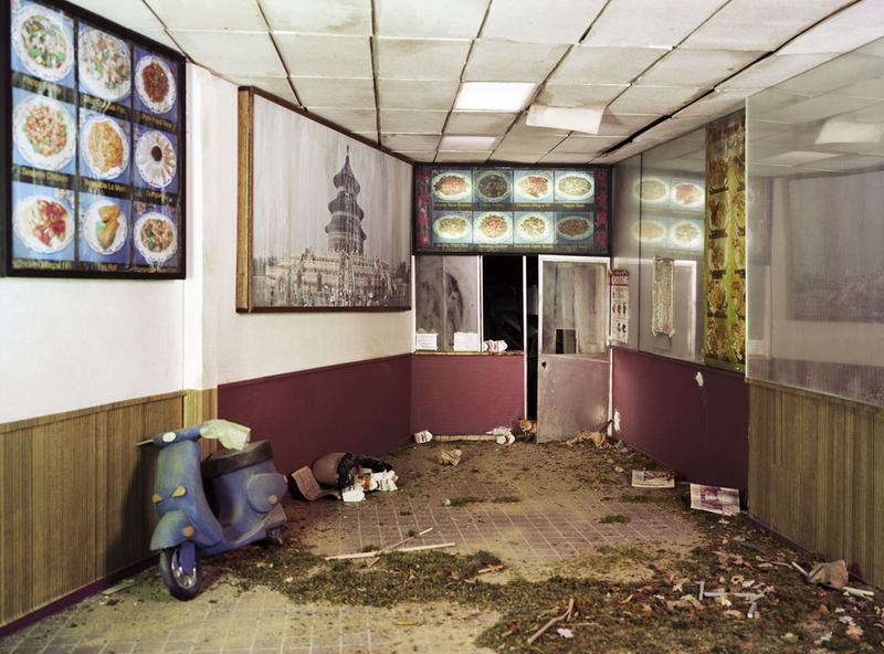 Illustration for article titled Elaborate Dioramas Model the Apocalypse in Miniature